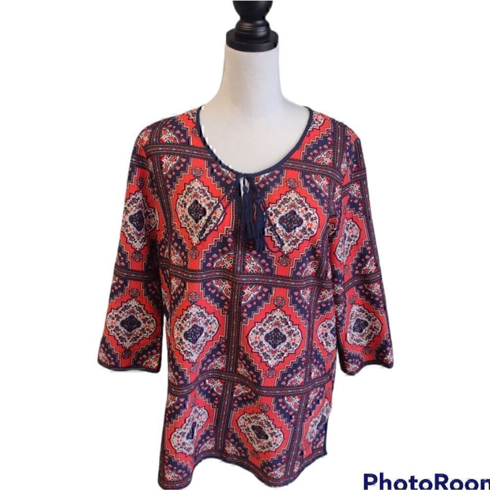 Kut  from the Kloth V-Neck 3/4 Sleeve Blouse with Tassels size Med color Red/Blu